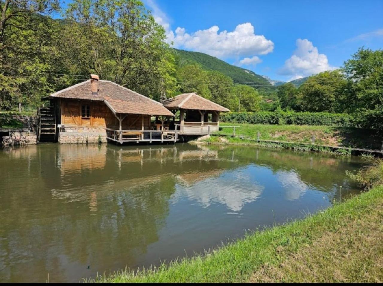 Vodenica Lug Villa Strmosten Exteriör bild