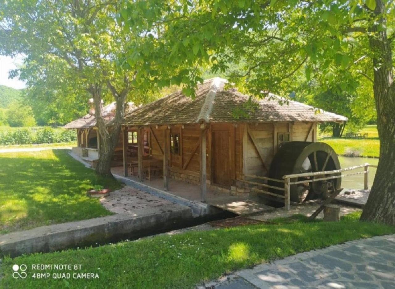 Vodenica Lug Villa Strmosten Exteriör bild