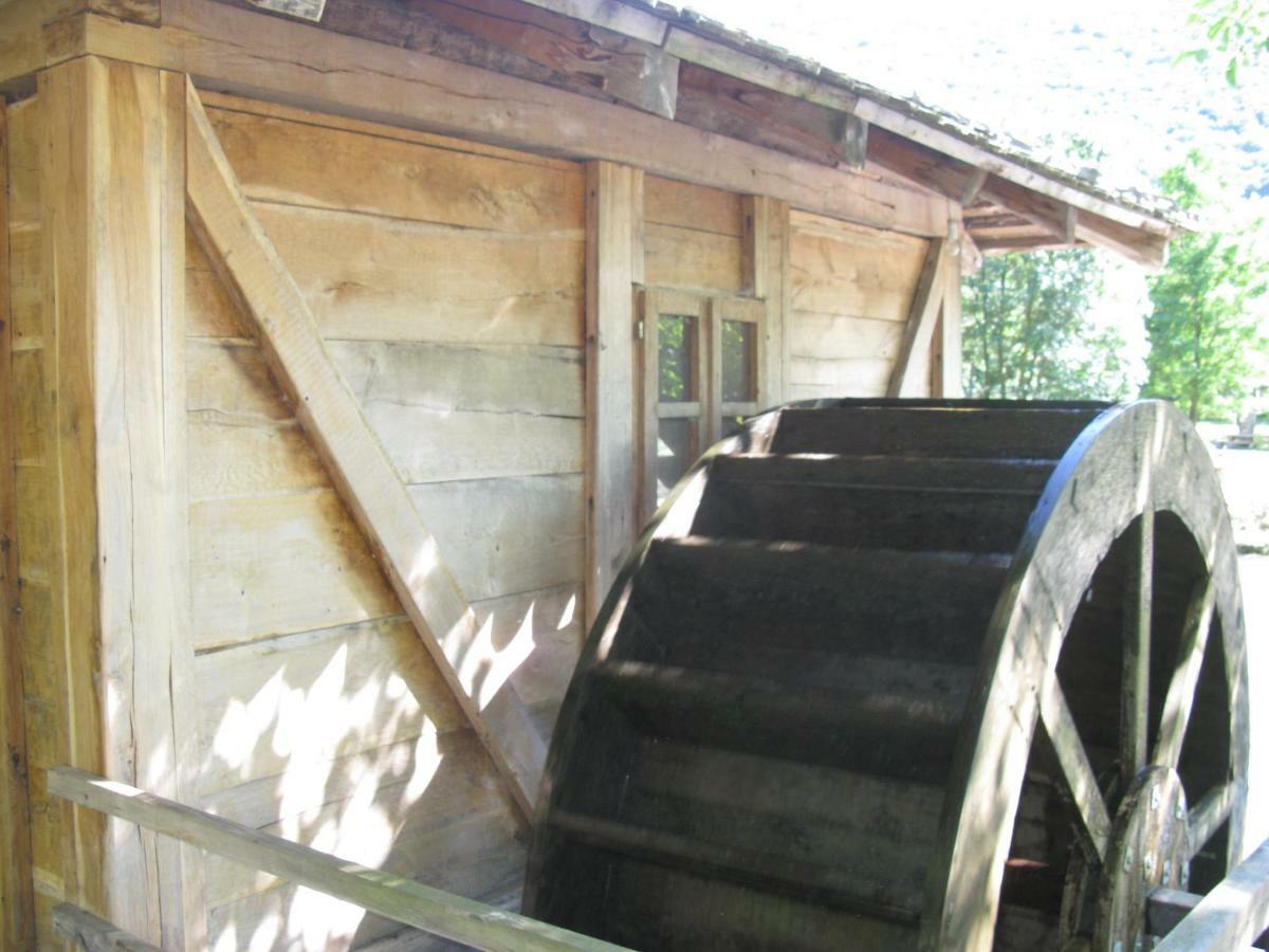 Vodenica Lug Villa Strmosten Exteriör bild